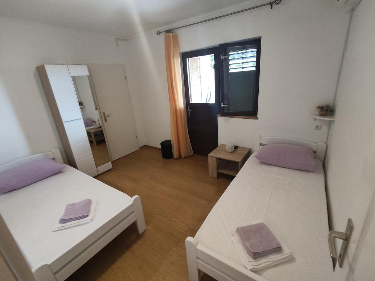 Apartment Nakic Vrpolje Екстериор снимка
