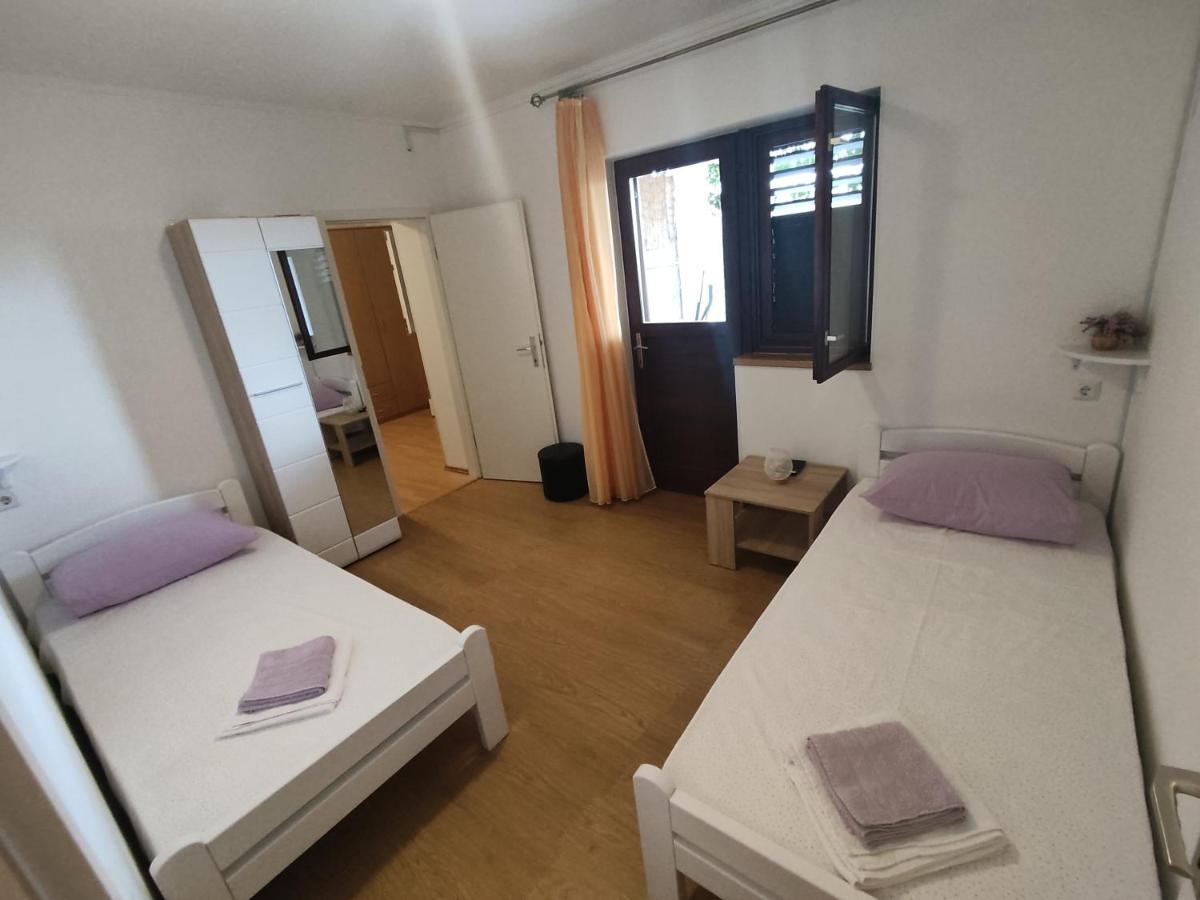 Apartment Nakic Vrpolje Екстериор снимка